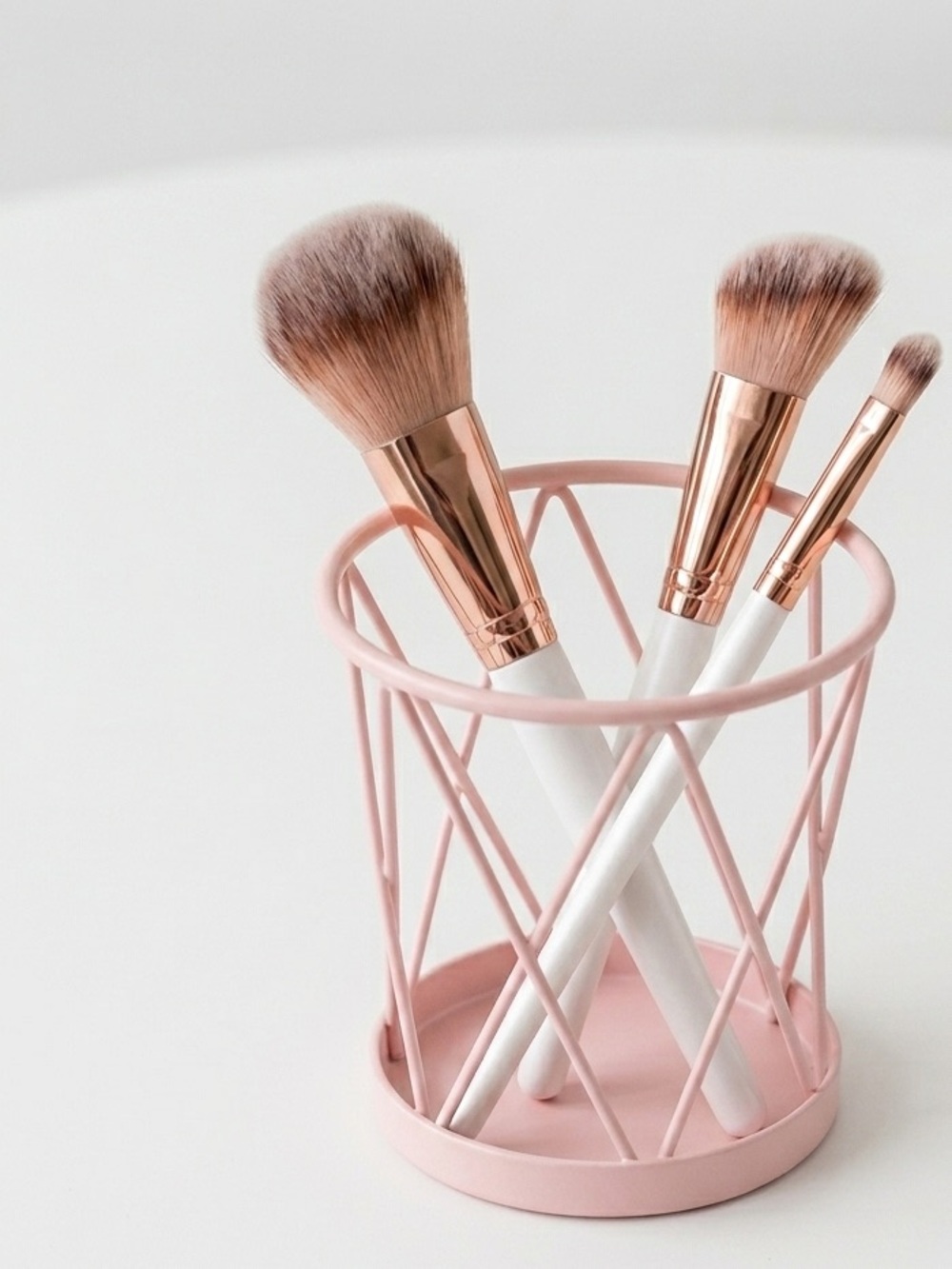 Pink Metal Geometric Makeup Brush Holder Organizer